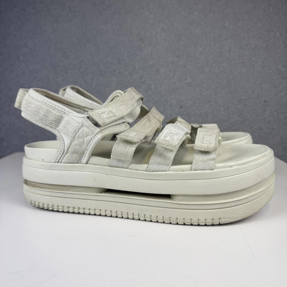 Women's Nike Icon Classic SE NA Platform Sandals FJ2596-002 Sea Glass Size 11